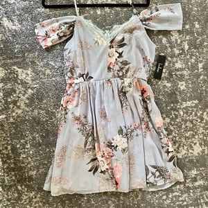 Lulus dress floral